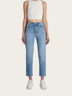 A 94 High Slim - April