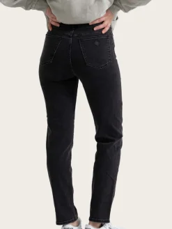 A 94 High Slim Tall - 90210