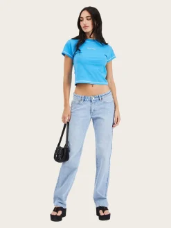 A 99 Low Straight - Gina