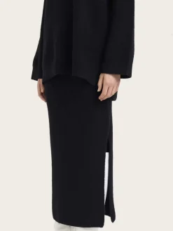 Alpha Long Skirt - Black