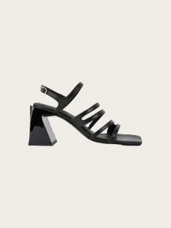 Aubrey Total Black Leather Sandal