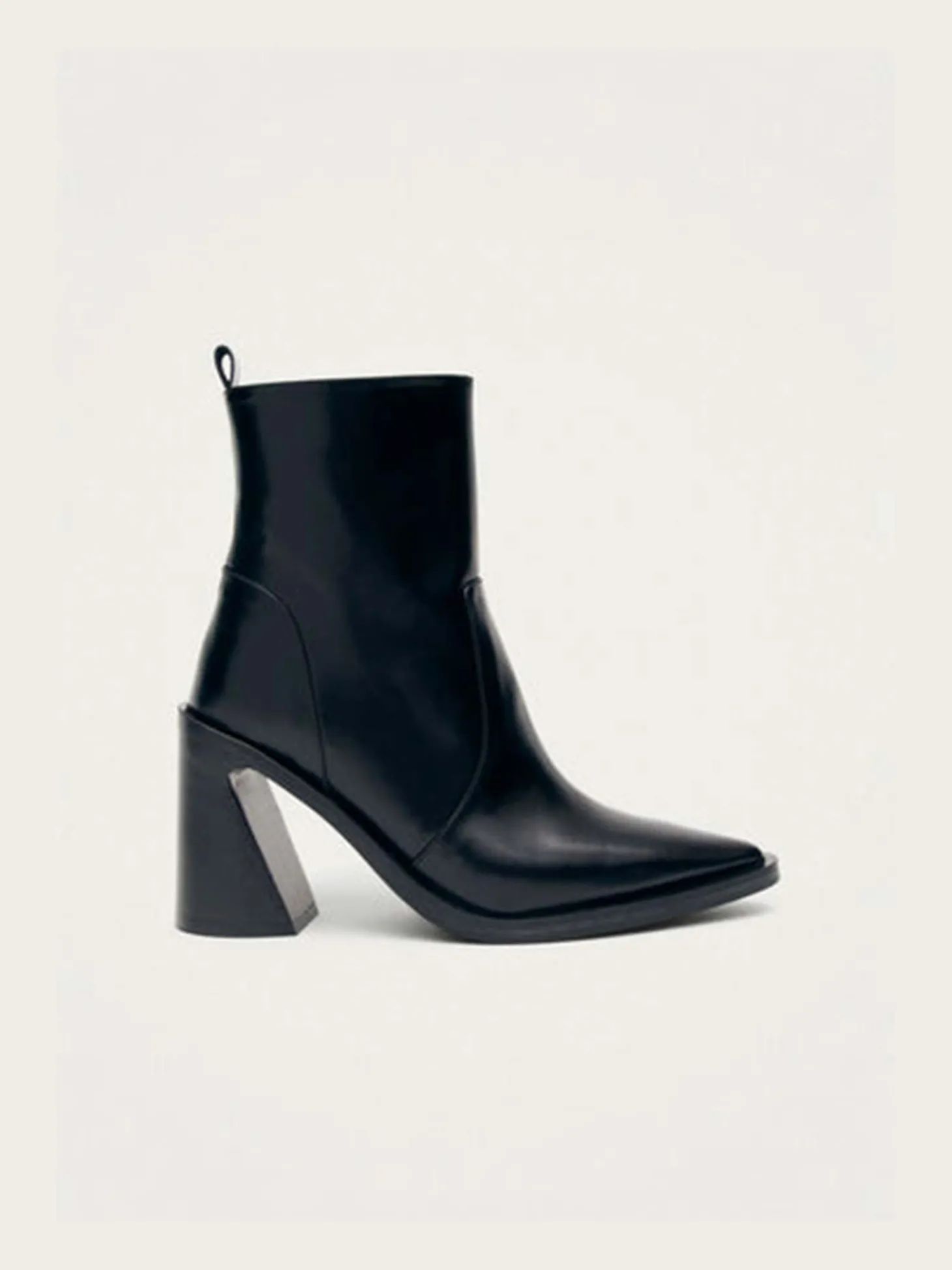 Haylo Black Leather Ankle Boots