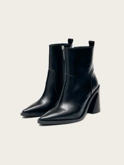 Haylo Black Leather Ankle Boots