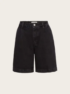 Jason Shorts - Black