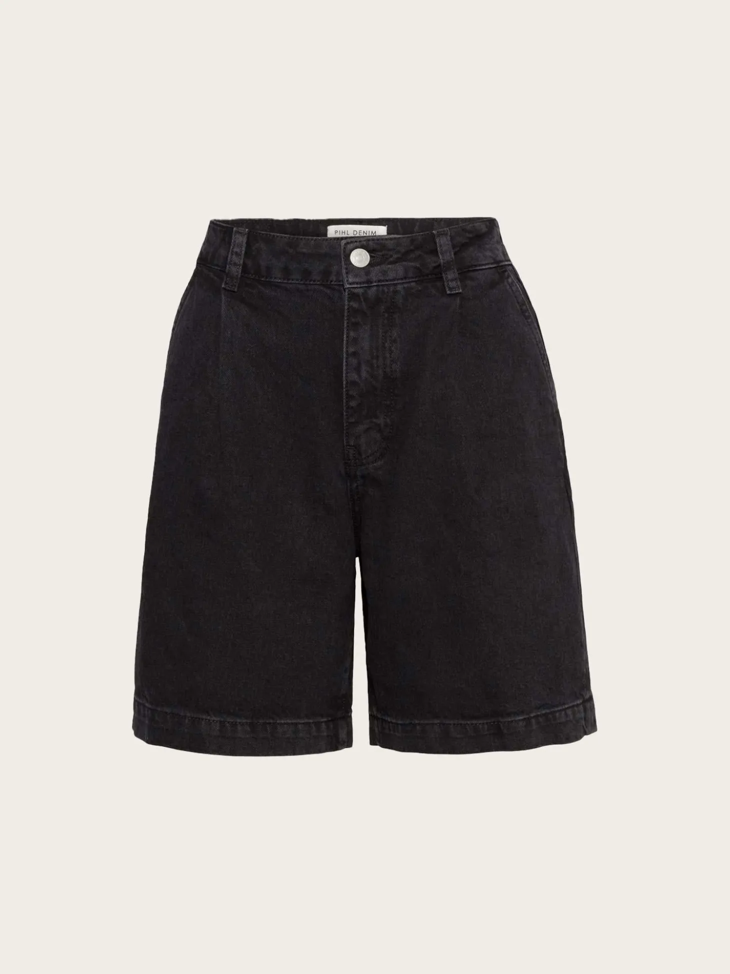 Jason Shorts - Black