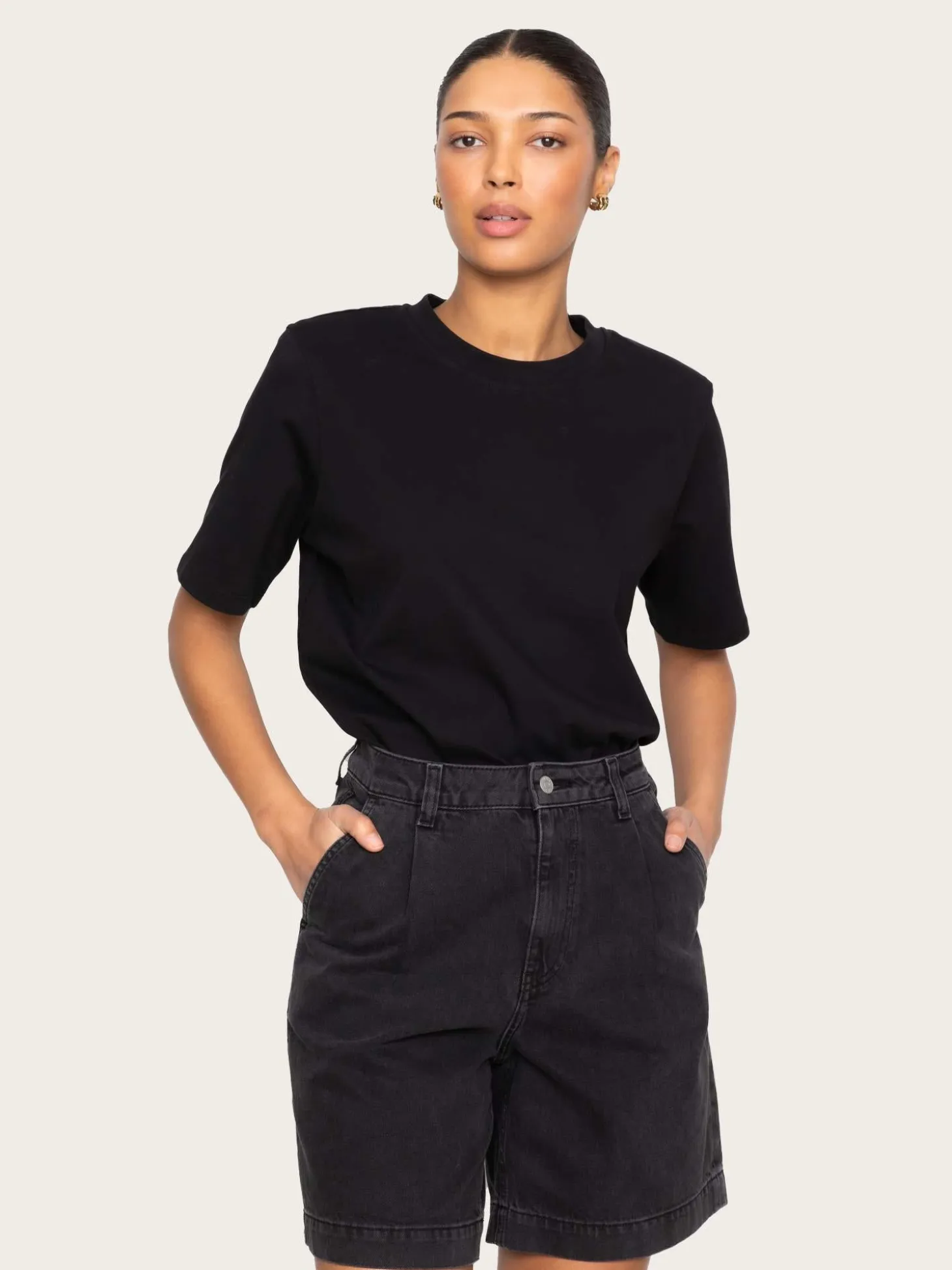 Jason Shorts - Black