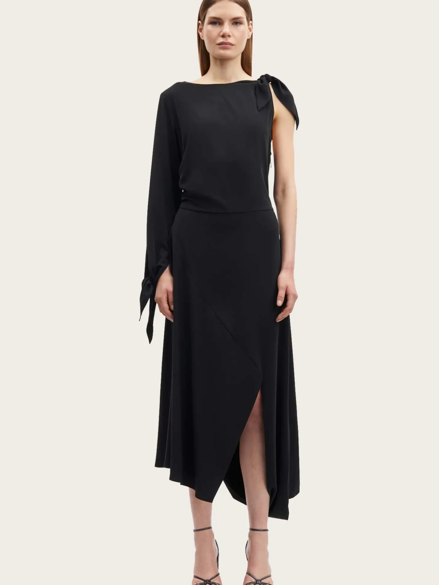 Saalba Dress - Black
